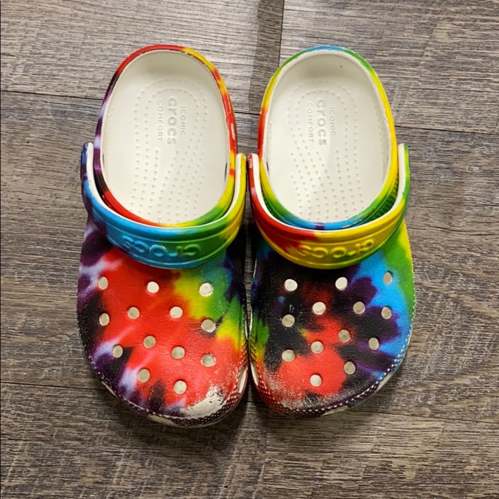 Kids Tie-Dye Crocs size 10